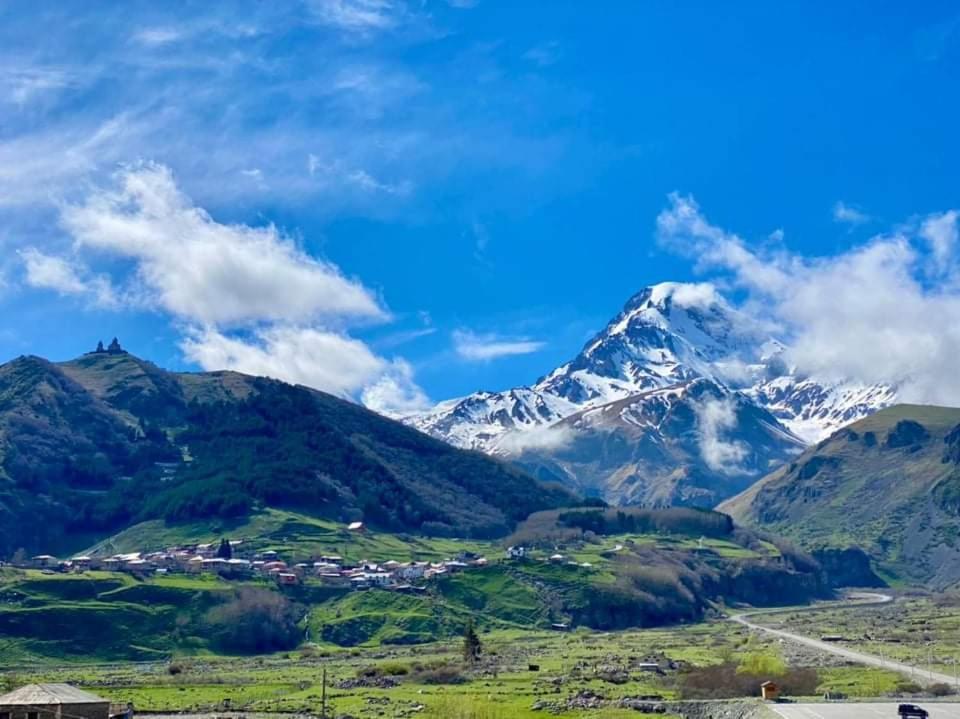 Kazbegi Inn Dış mekan fotoğraf