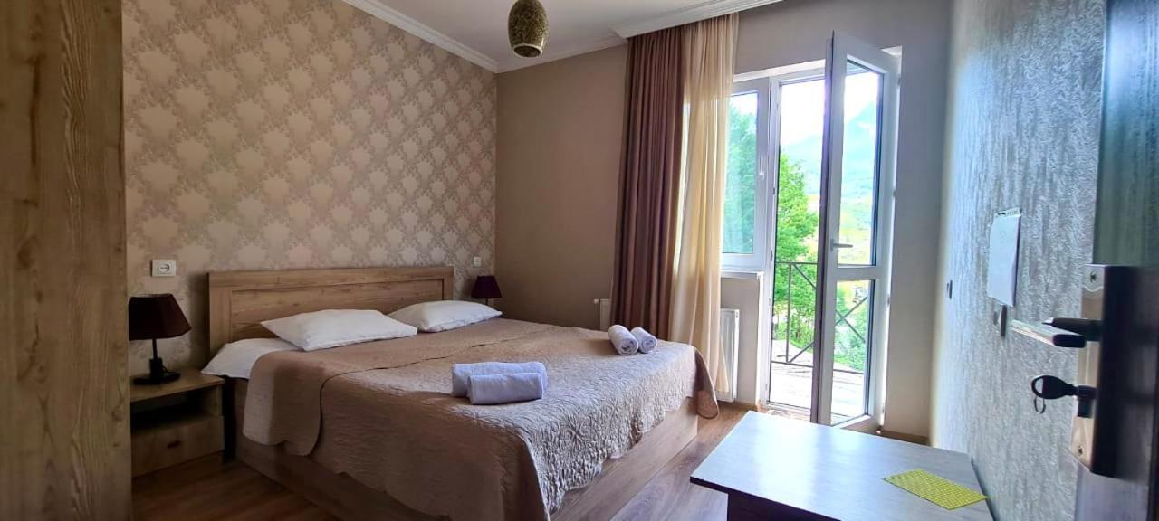 Kazbegi Inn Dış mekan fotoğraf